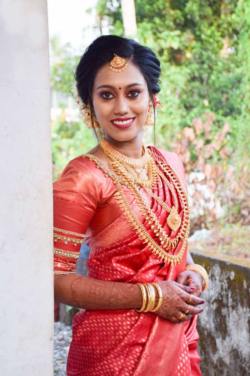 MEGHA BEAUTY PARLOUR PALA KOLLAPPALLY